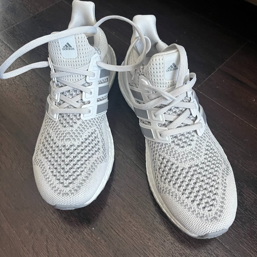 Adidas Women's Ultraboost 1.0 DNA Running Shoes Gray/White